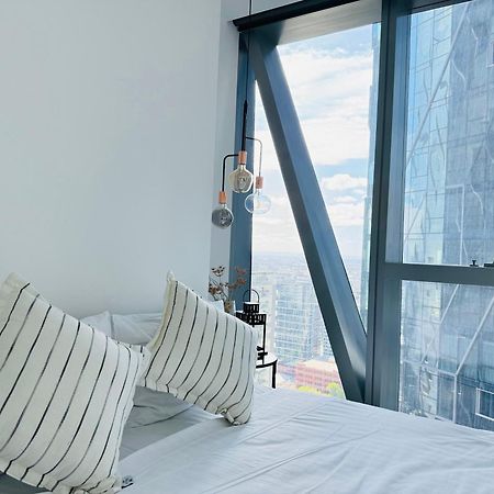 New Retro Style 2Bedrooms Max For 6 In Heart Of Cbd Plus Free Parking Melbourne Bagian luar foto