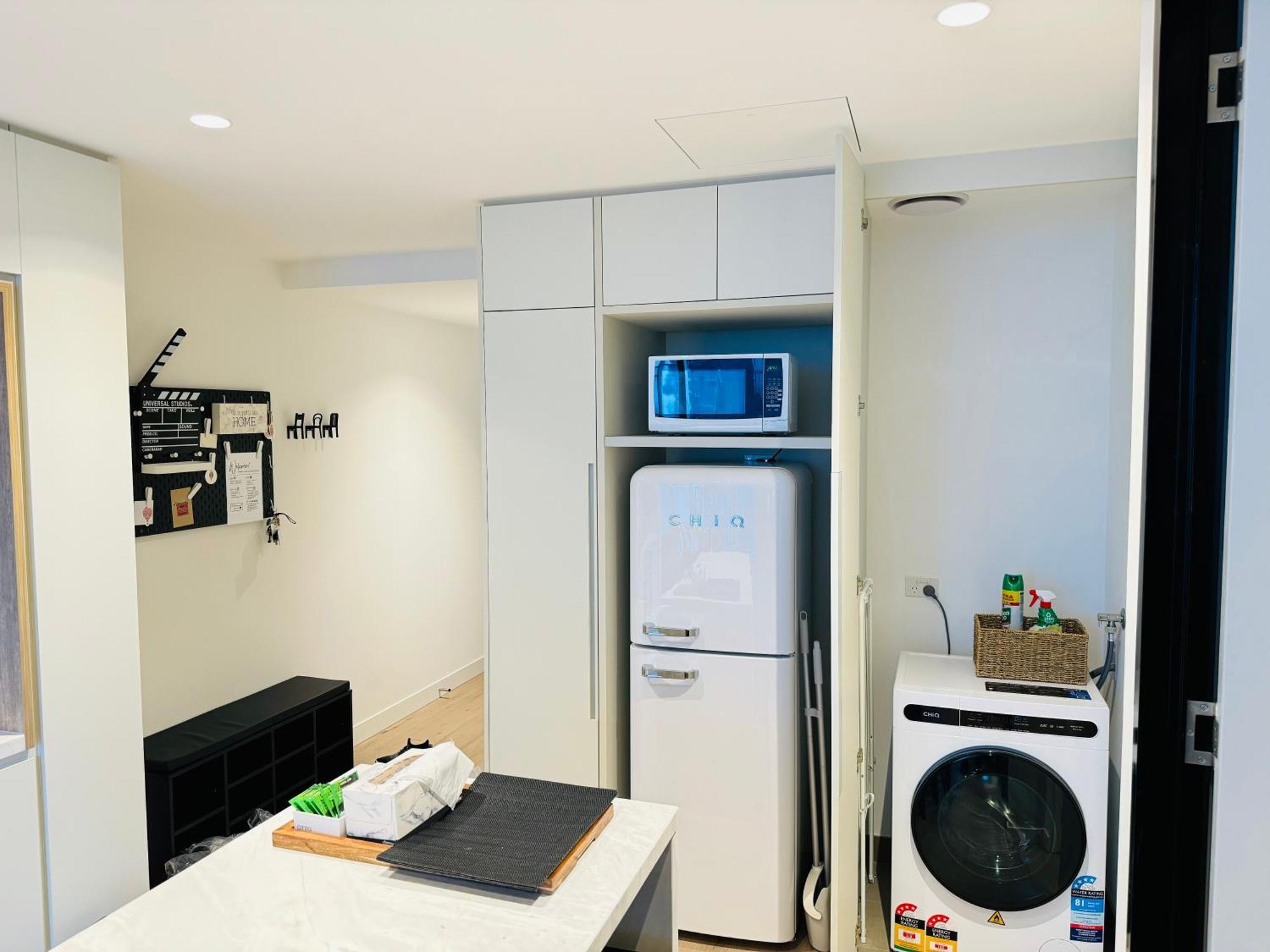 New Retro Style 2Bedrooms Max For 6 In Heart Of Cbd Plus Free Parking Melbourne Bagian luar foto